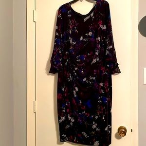 Casual Black Floral Print Color Dress Size 20